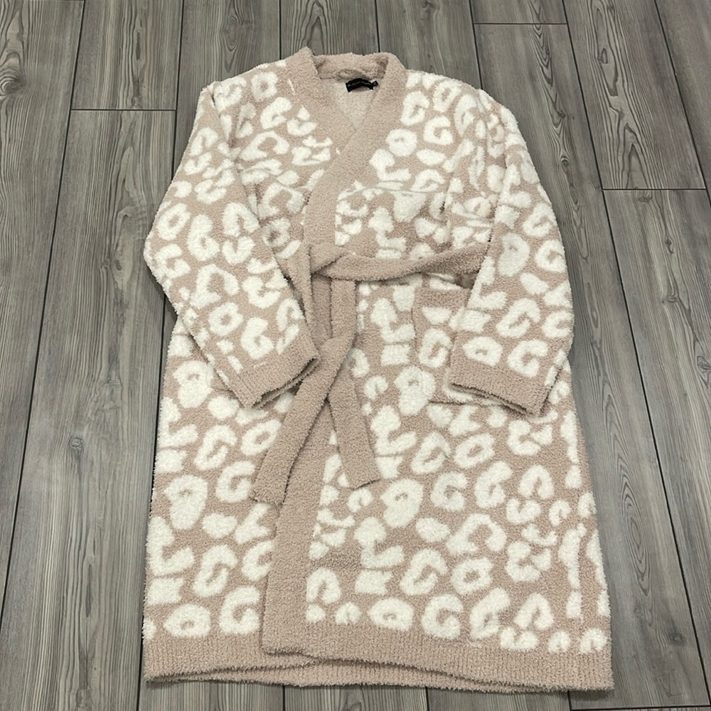 Styled Collection Robe